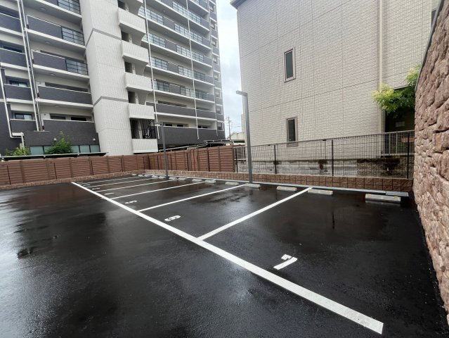 プレジオ森之宮 の駐車場|カースペースがあります