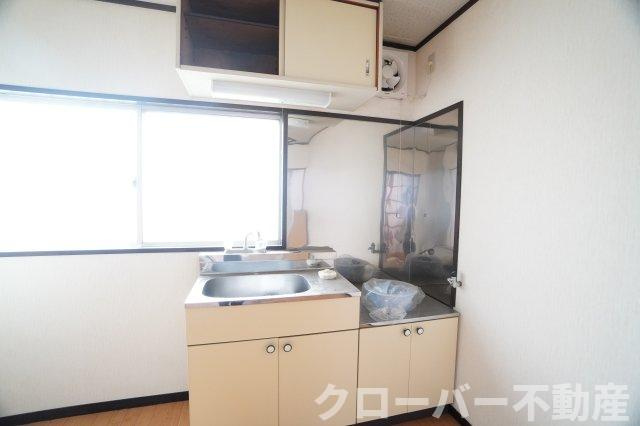 ひまわりアパートのキッチン