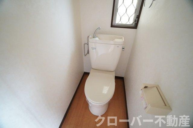 ひまわりアパートのトイレ