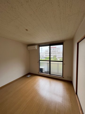 シティハイツマスヒラB棟の居間・リビング