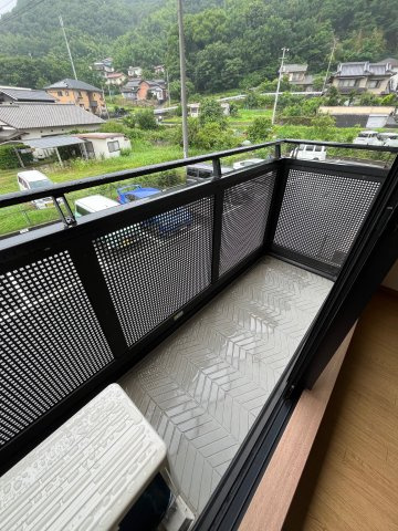 シティハイツマスヒラB棟のバルコニー