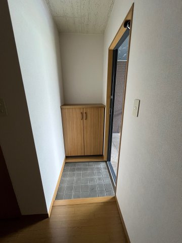 シティハイツマスヒラB棟の玄関