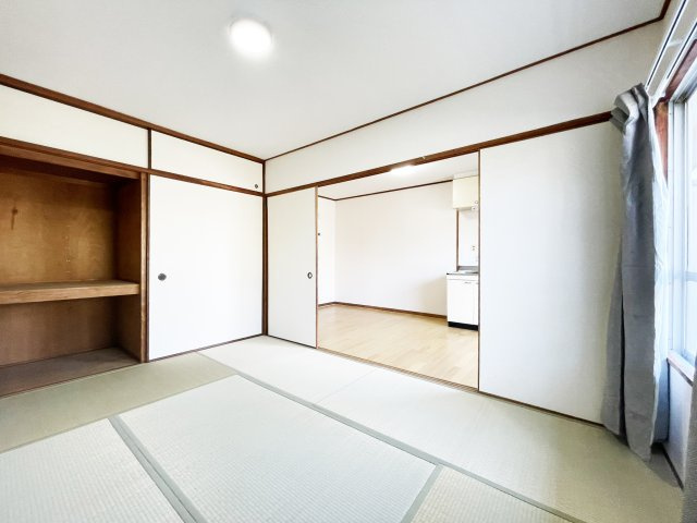 服部ビル　A棟の和室