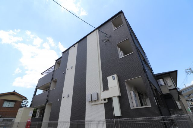 ジーメゾン摂津正雀の外観