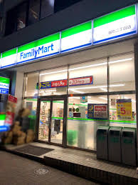 グランビリオチヨダヒラカワチョウの周辺|ファミリーマート