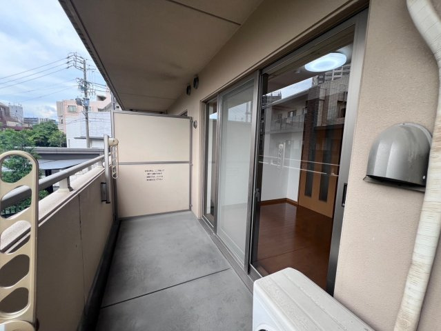 ハイリスベーネ池下のバルコニー|ハイリスベーネ池下
※反転タイプ