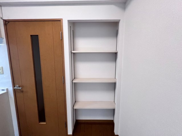 ハイリスベーネ池下の収納|ハイリスベーネ池下
※反転タイプ