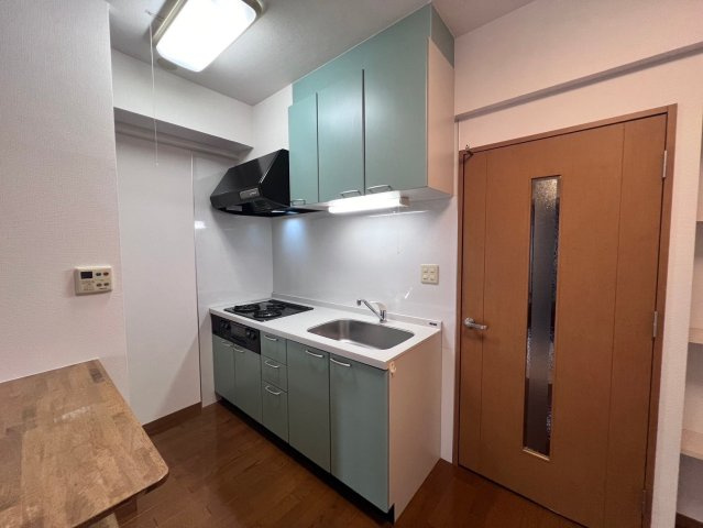 ハイリスベーネ池下のキッチン|ハイリスベーネ池下
※反転タイプ