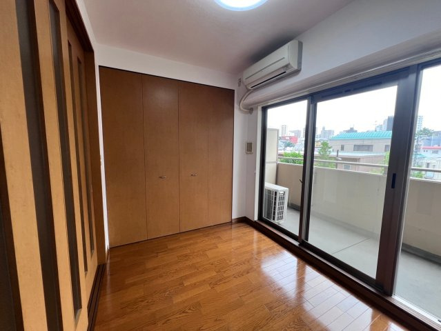 ハイリスベーネ池下の寝室|ハイリスベーネ池下
※反転タイプ