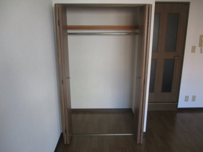 【収納】 | ラフィーネ北島