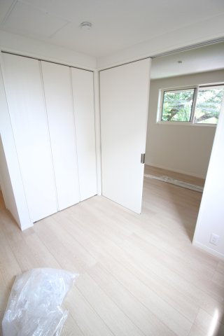 ソル　セレッソの洋室