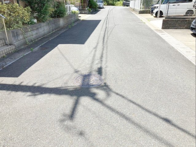 糟屋郡須惠町大字上須惠　中古戸建の前面道路含む現地写真|前面道路含む現地写真です