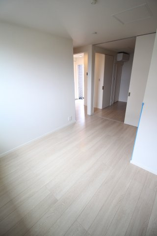 ソル　セレッソの洋室