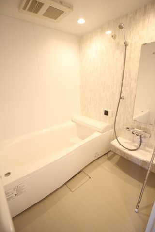 ソル　セレッソの浴室