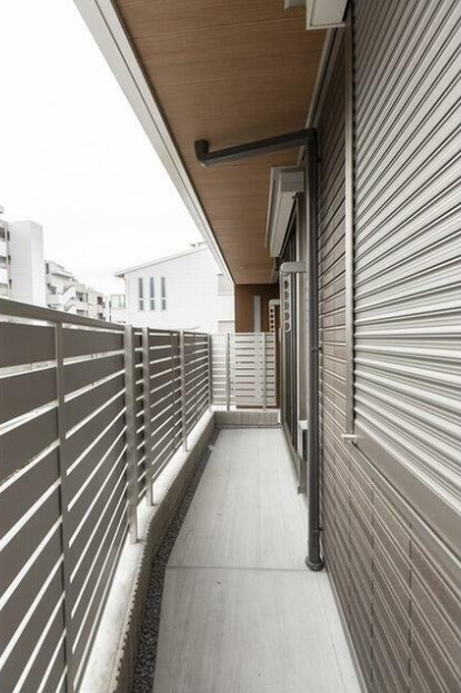 メディオ上北沢のバルコニー