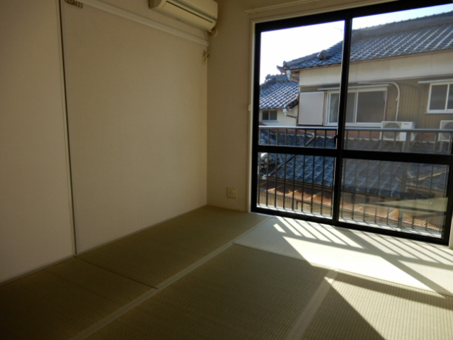 アシュモールの子供部屋