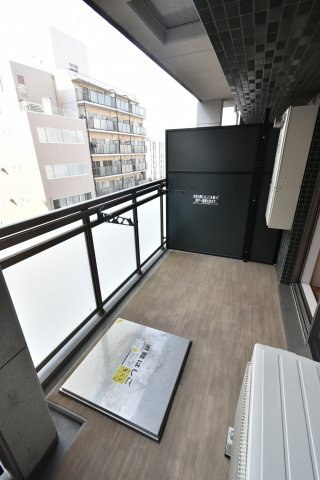 プレサンス新町ウィズジョイのバルコニー