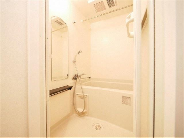 ディームス江坂の浴室