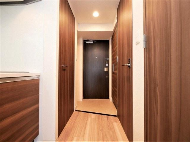 ディームス江坂の玄関