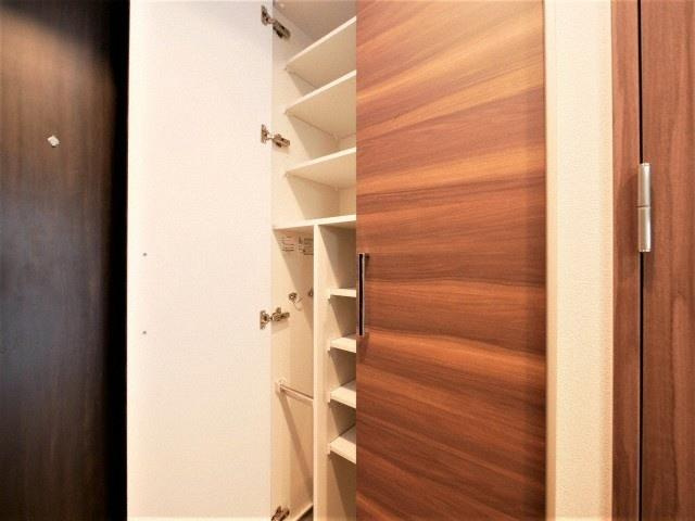 ディームス江坂の収納