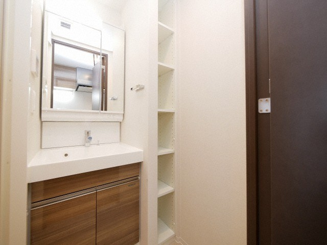 コンフォリア・リブ新大阪Qの収納