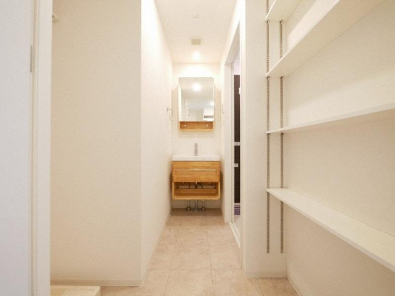 セレニテ江坂ルフレの洗面所