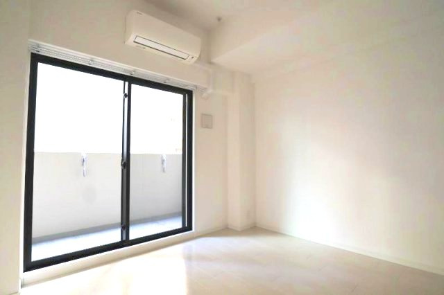 S-RESIDENCE江坂Eminenceの居間・リビング