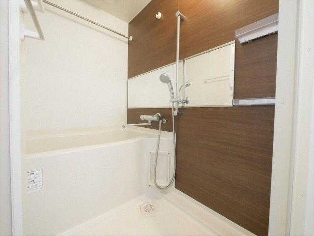 レオングラン新大阪レジデンスの浴室
