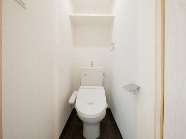 レオングラン新大阪レジデンスのトイレ