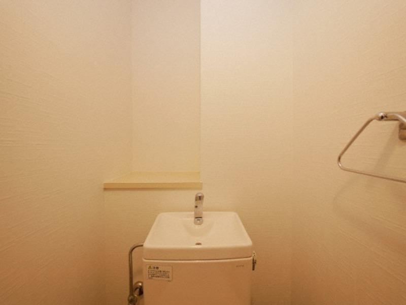 グランシャルマン新大阪のトイレ