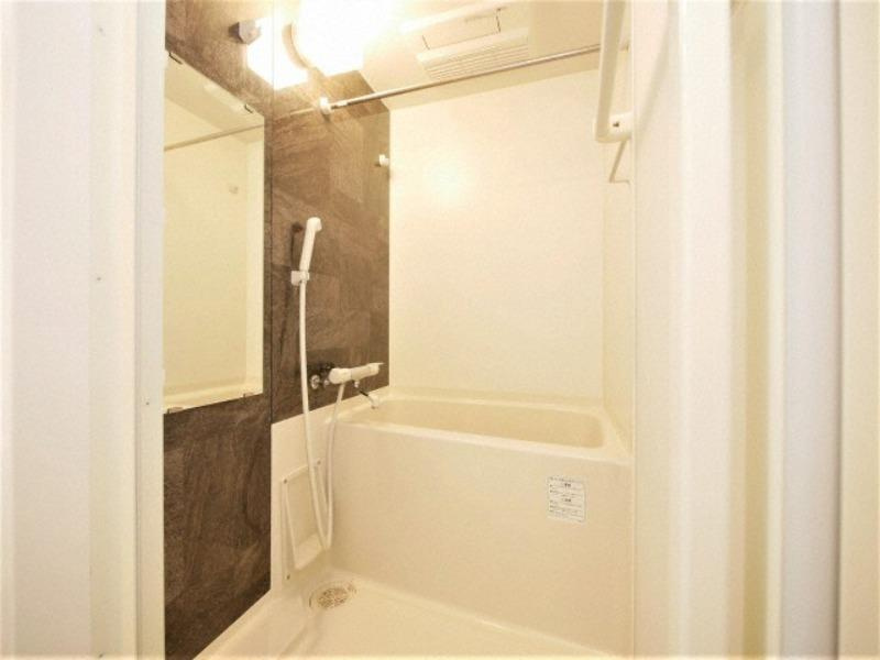 S-RESIDENCE江坂Alegriaの浴室