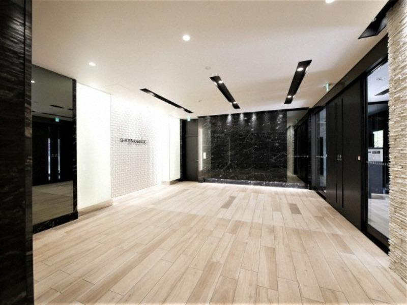 S-RESIDENCE江坂Alegriaのエントランス
