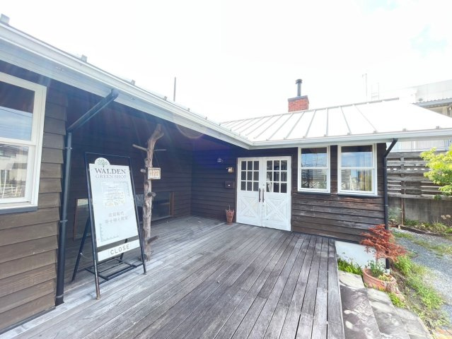 知立市八ッ田町久根ノ内店舗・事務所の外観