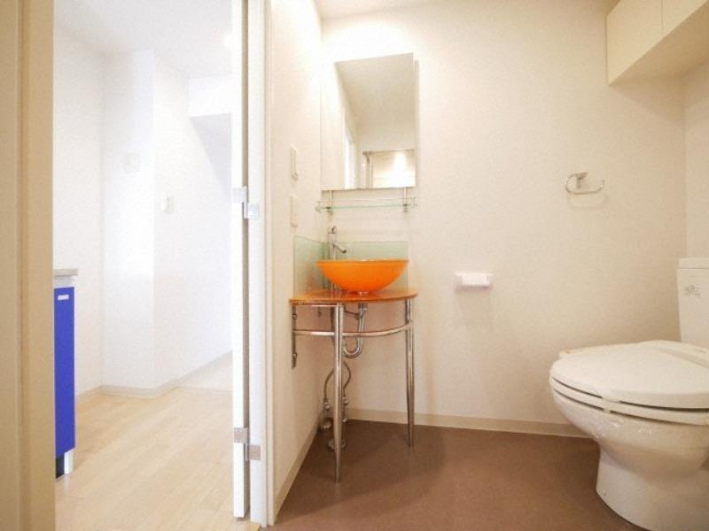 RIDGE江坂の洗面所