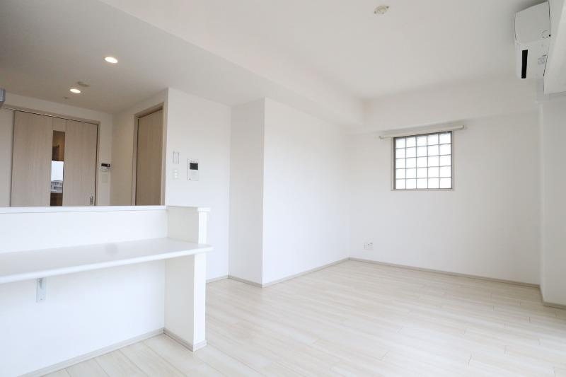 スプランディッド新大阪キャトルの居間・リビング