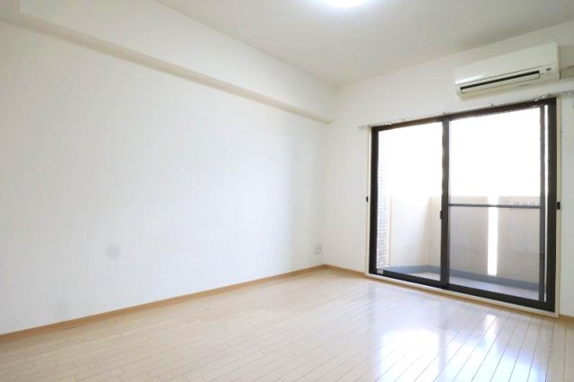 ヴェローノ新大阪北の居間・リビング