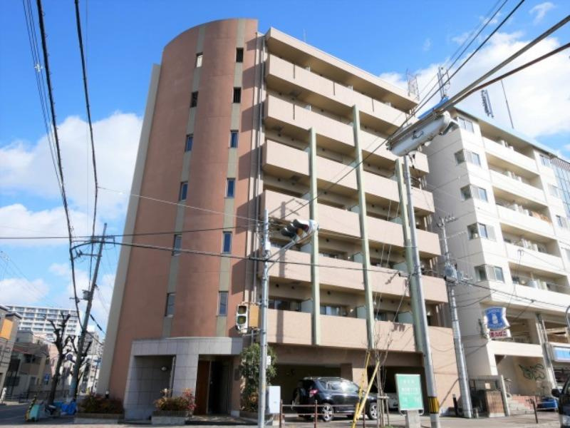 エル・セレーノ東三国の外観