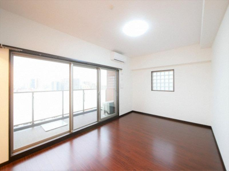 プレジオ十三の居間・リビング