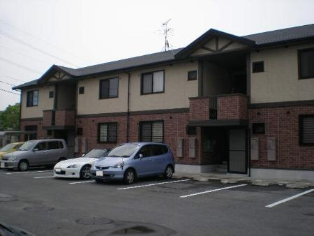 熊本市南区出仲間９丁目のアパートの外観