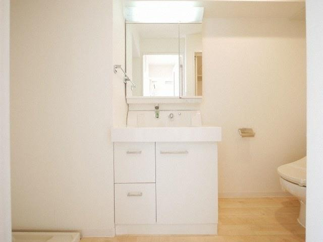 FEEL三国の洗面所