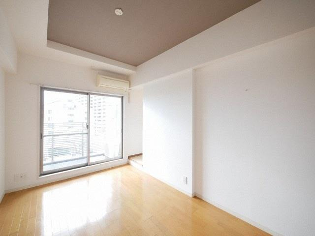 FEEL三国の居間・リビング