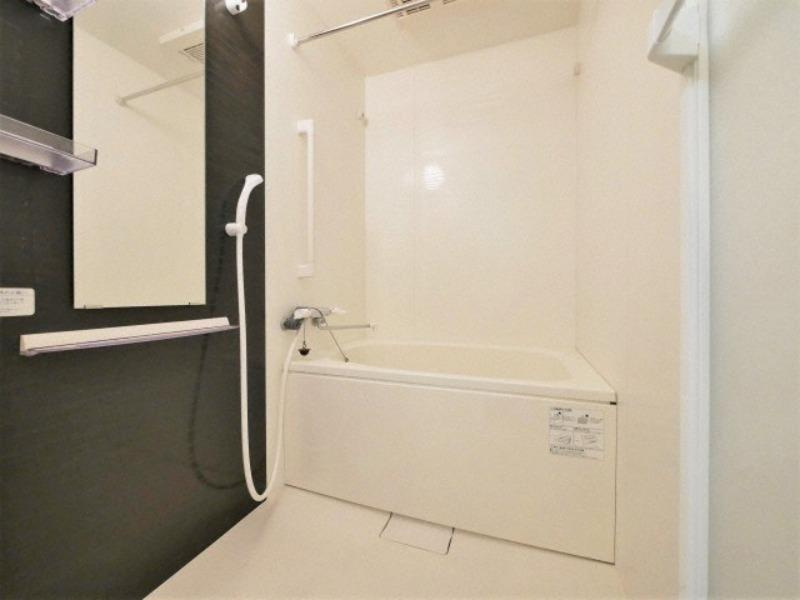 アリビオ江坂南金田の浴室