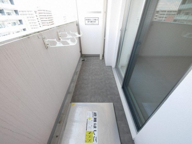 アリビオ江坂南金田のバルコニー