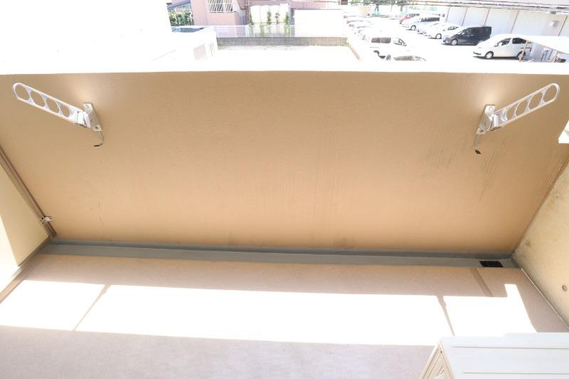 MDI.JEsakaCourtのバルコニー