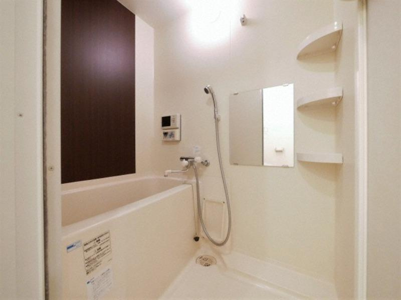 アスリート新大阪IIの浴室