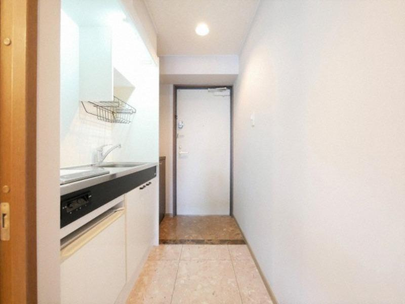 アスリート新大阪IIの玄関