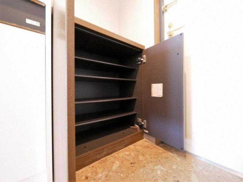 アスリート新大阪IIの収納