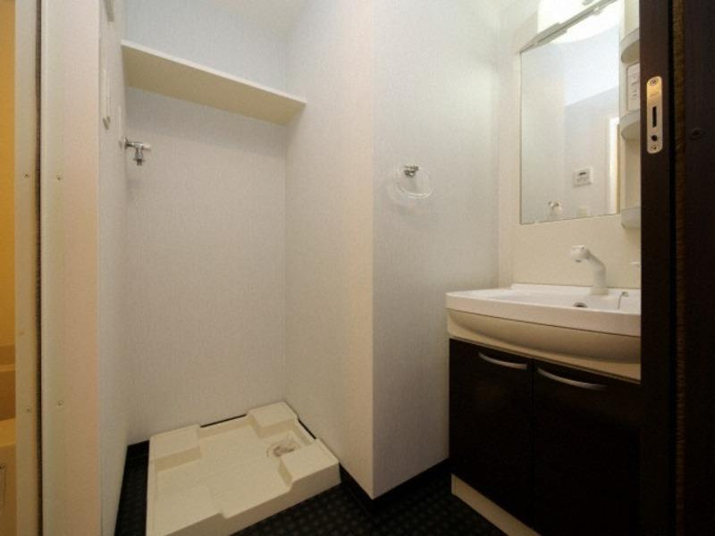 コンフォレスパシンオオサカの洗面所