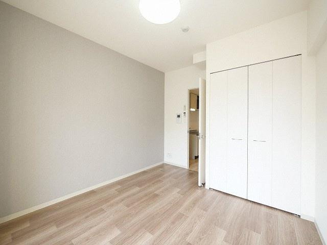 アリビオ江坂垂水町の居間・リビング