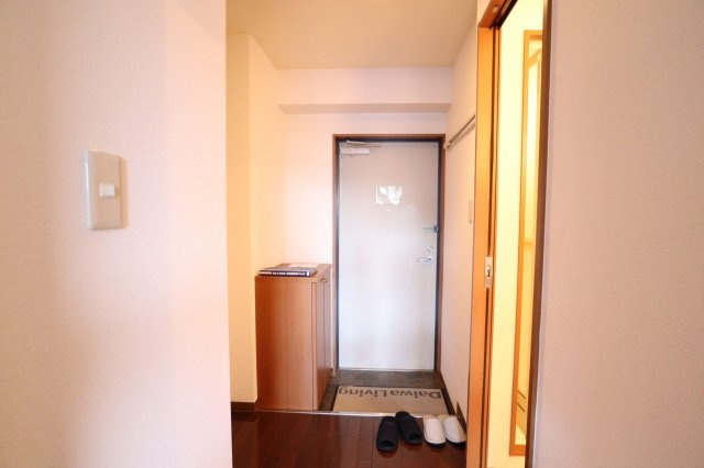 ラトゥール江坂の玄関|玄関